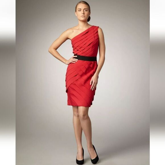 Tadashi shoji  - Picture 1 of 10